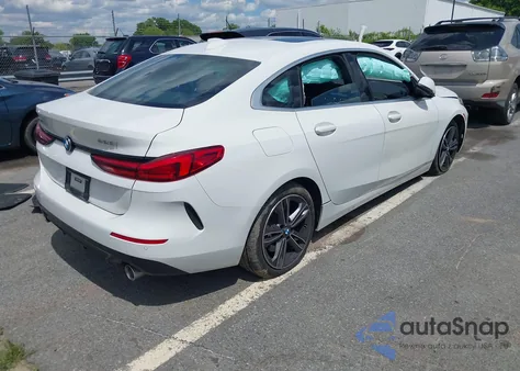 2021 BMW 228I Gran Coupe xDrive z USA, uszkodzony, nr VIN WBA73AK09M7H05711